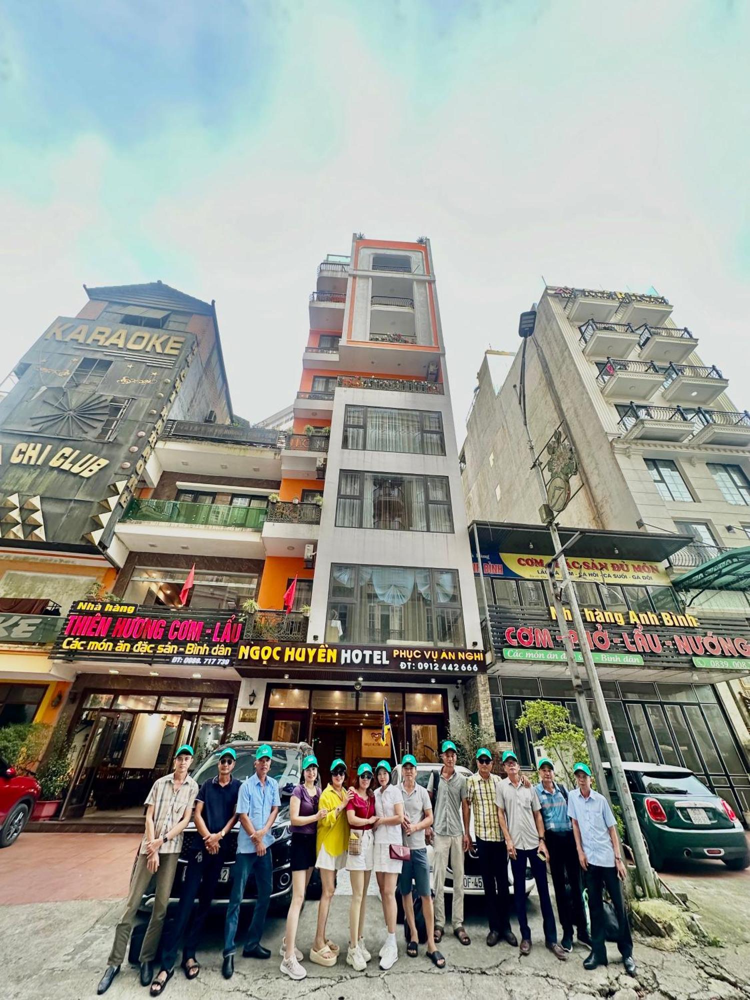 Ngoc Huyen Hotel Tam Ðảo 外观 照片